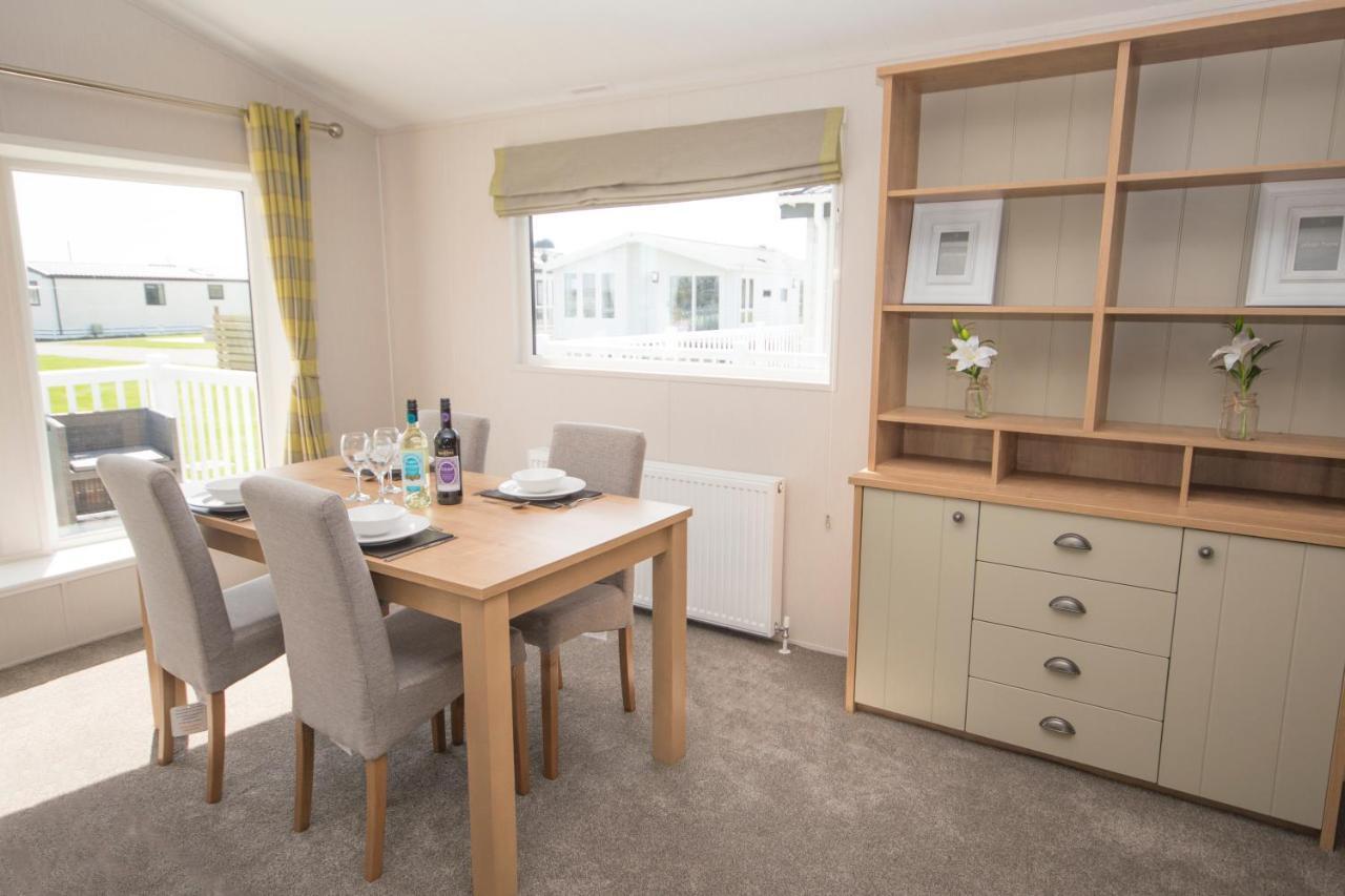 Carlton Meres Holiday Park Rendham Kültér fotó